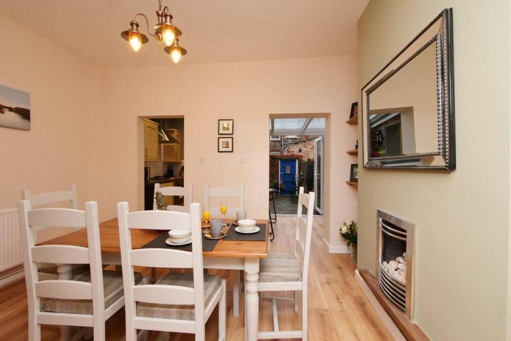 The River Walk House York Villa Luaran gambar