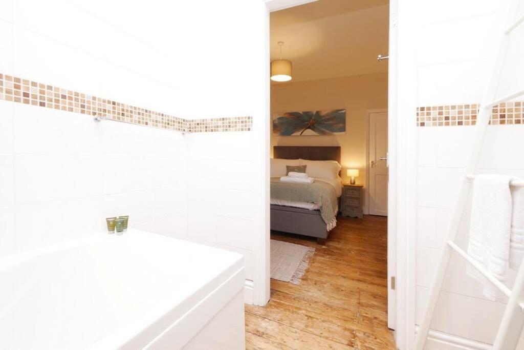 The River Walk House York Villa Luaran gambar